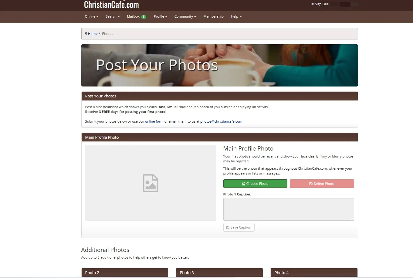 ChristianCafe photo upload guidelines page offering 3 additional free trial days.